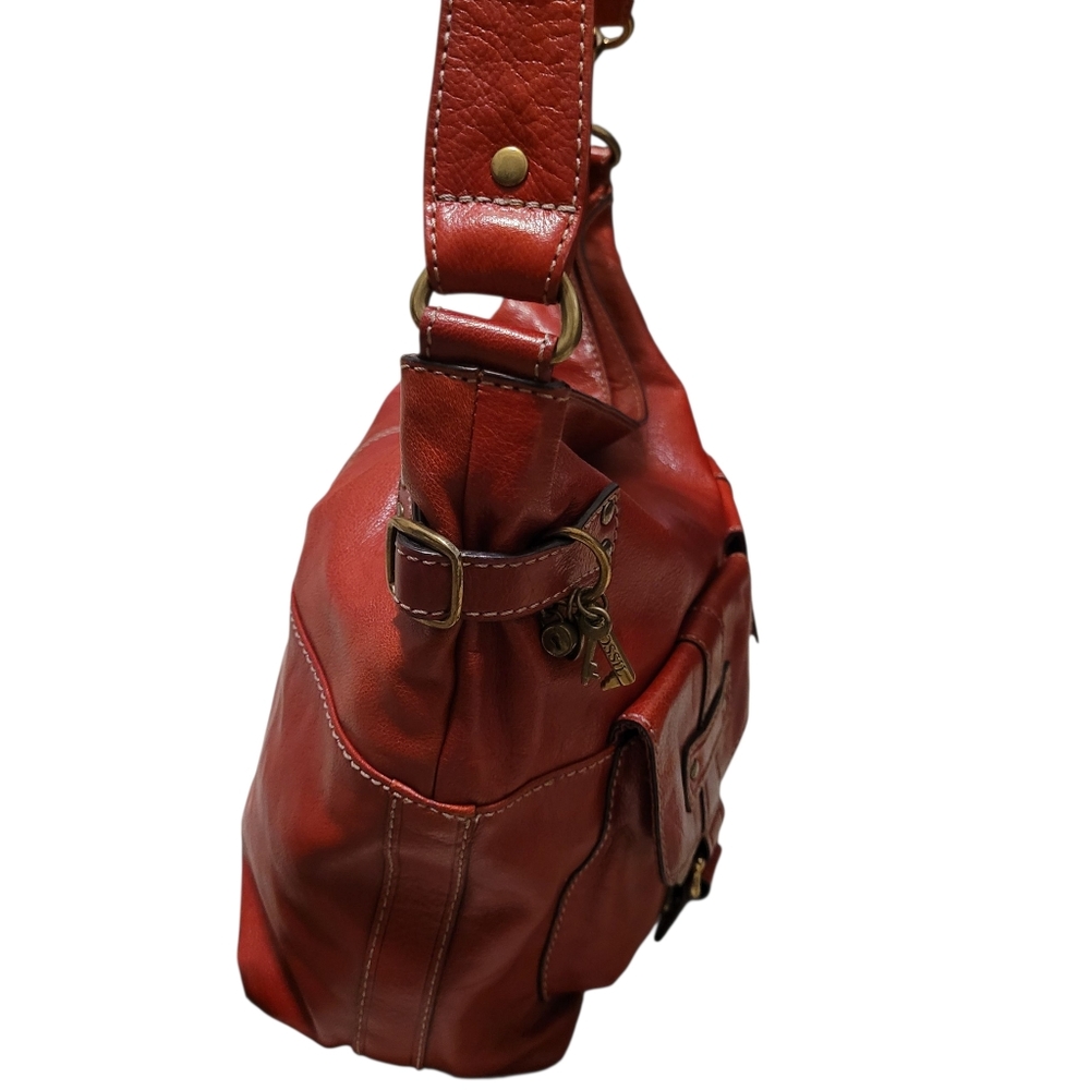 Fossil Red Leather Double Front Utility Pocket Hobo Shoulder Bag - Picture 5 of 11